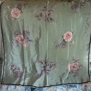 Hanae Mori scarf in Sage Green and Pink